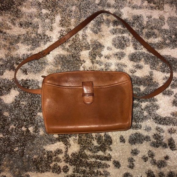 Coach Handbags - Vintage Coach 1980 Purse